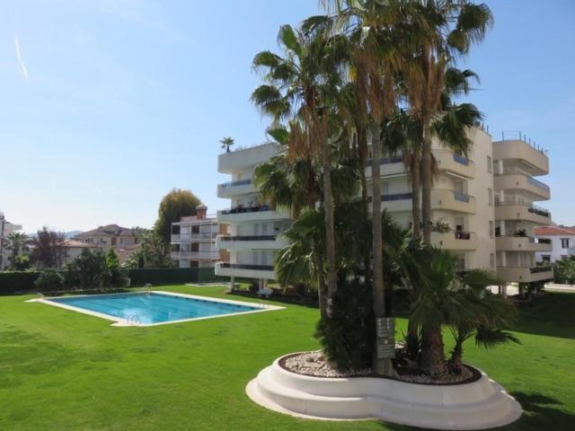Mediterraneo Seaview Apartment By Hello Homes Sitges Exterior foto